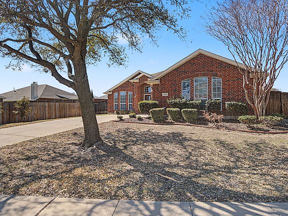 2nd image of 11849 Rodeo Dr