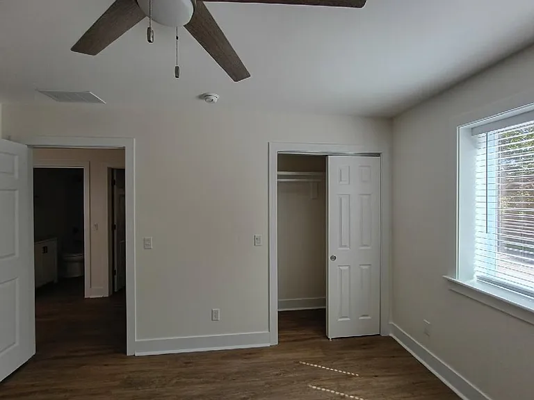 808 Sherman St — Photo 12
