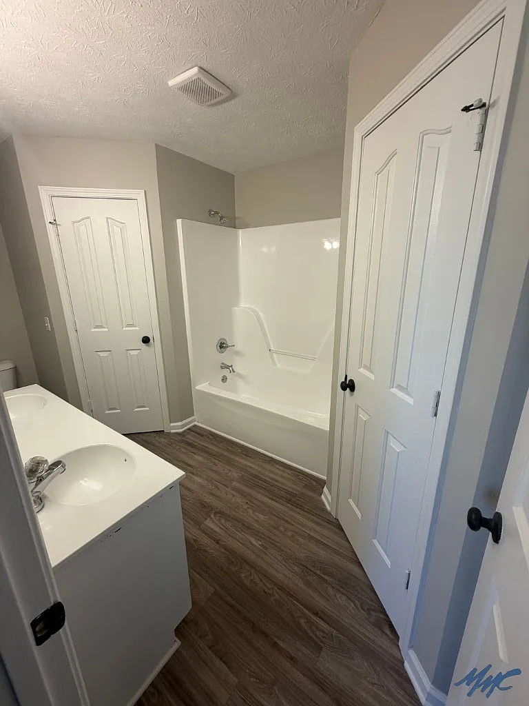 3 bed, 2.0 bath, 1264 sqft, $1,750 — Photo 4