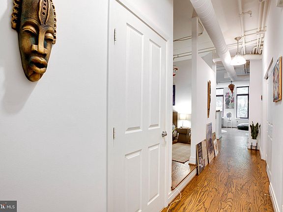 5th image of 1205 Garfield St #301