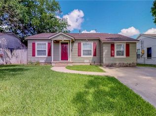 718 Williamson Dr, Bryan, TX 77801