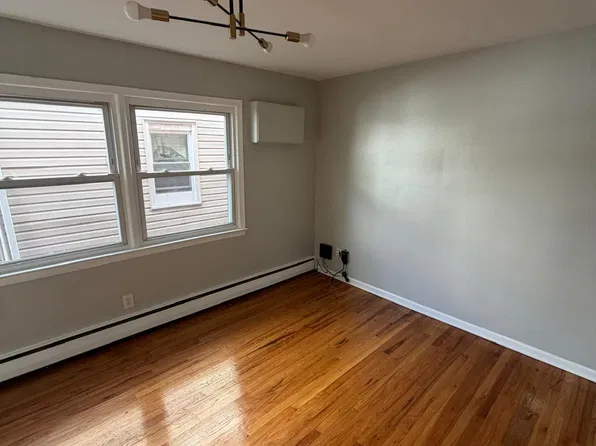 41 Smith St APT B9, Irvington, NJ 07111