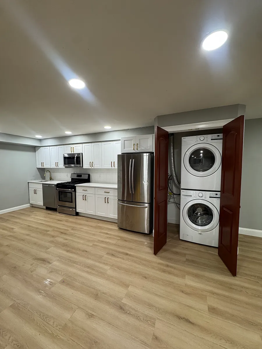 Building Photo - 244 Slater Blvd #1