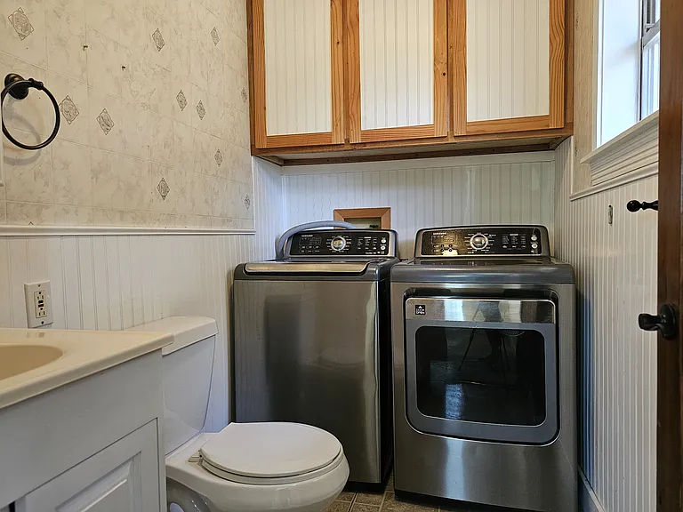 1630 Milrany Ln — Photo 13