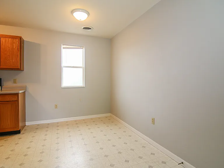 112 Talon Pl — Photo 6