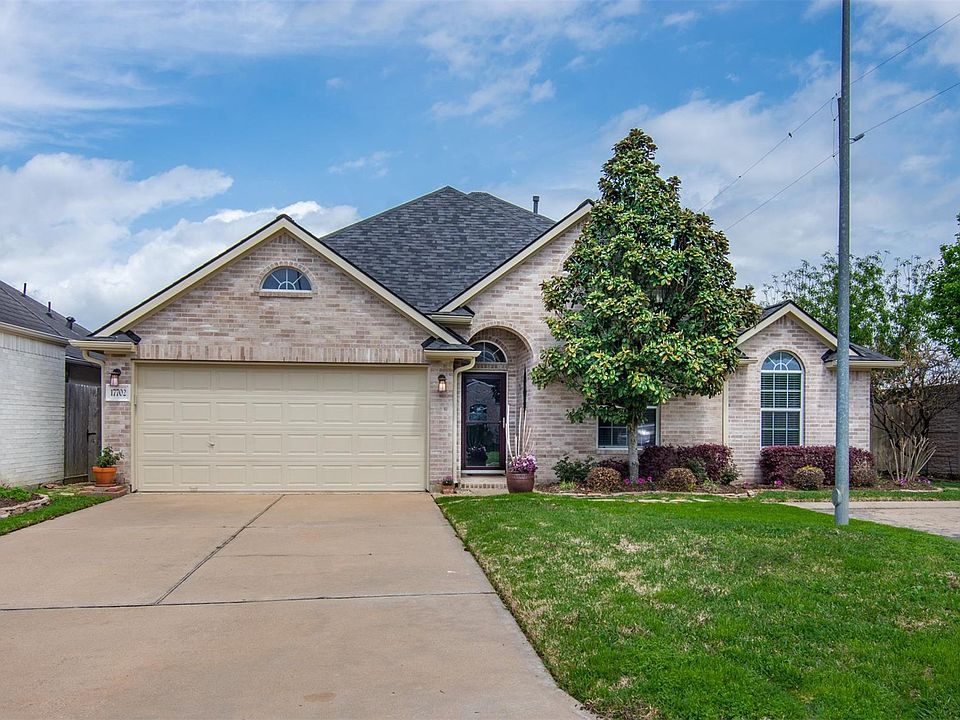 1st image of 17702 N White Tail Ct