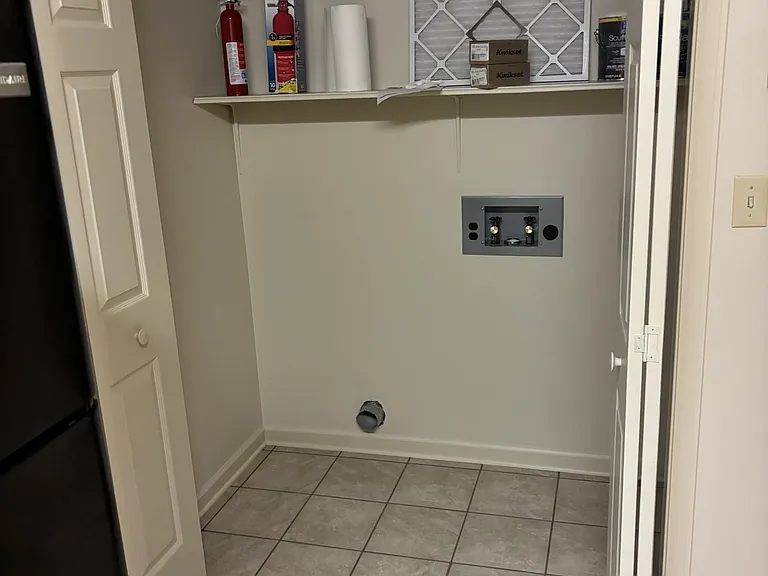 210 Theobald Ln #3 — Photo 5