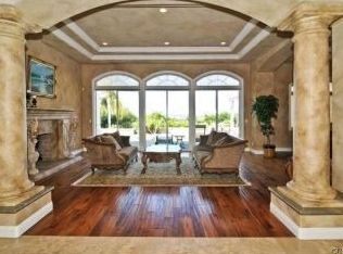 4182 Citrus Dr, Fallbrook, CA 92028