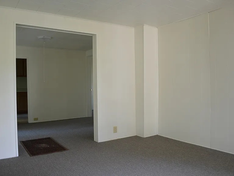 5144 Washington Rd — Photo 5