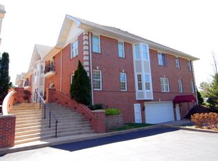 11299 Manchester Rd APT 3, Saint Louis, MO 63122
