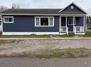 815 E State St, East Tawas, MI 48730