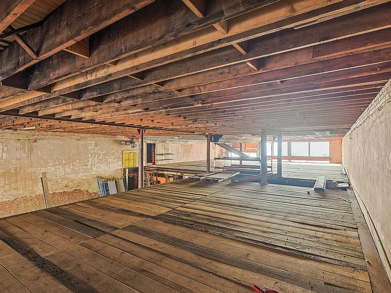 125 S Waco St #2 — Photo 34