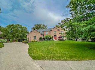 147 Mount Vernon Dr, Monroeville, PA