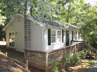 118 Village Rd, Shipman, VA 22971