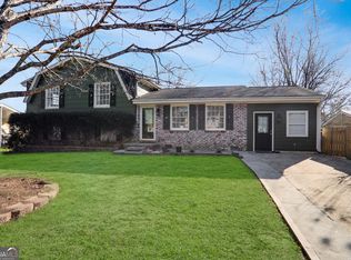 5768 Wesson Dr, Ellenwood, GA