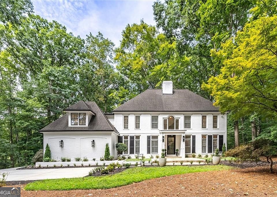 1st image of 5585 Silver Ridge Dr