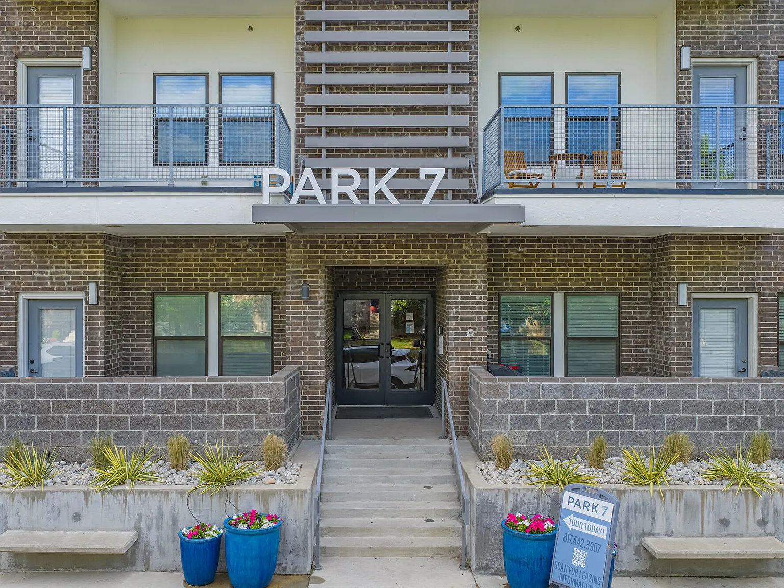 Park 7 — Photo 1