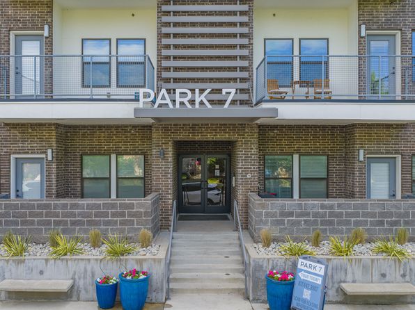 201 Wimberly St #211