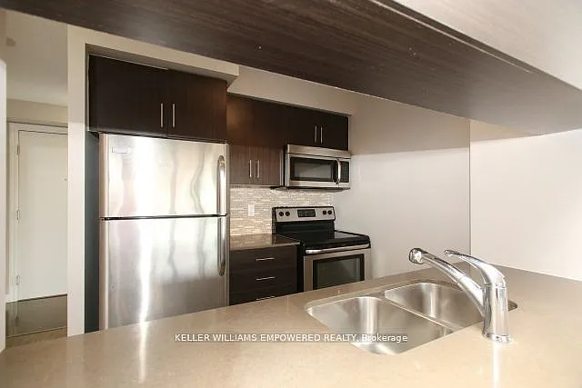 275 Yorkland Rd #910 — Photo 11
