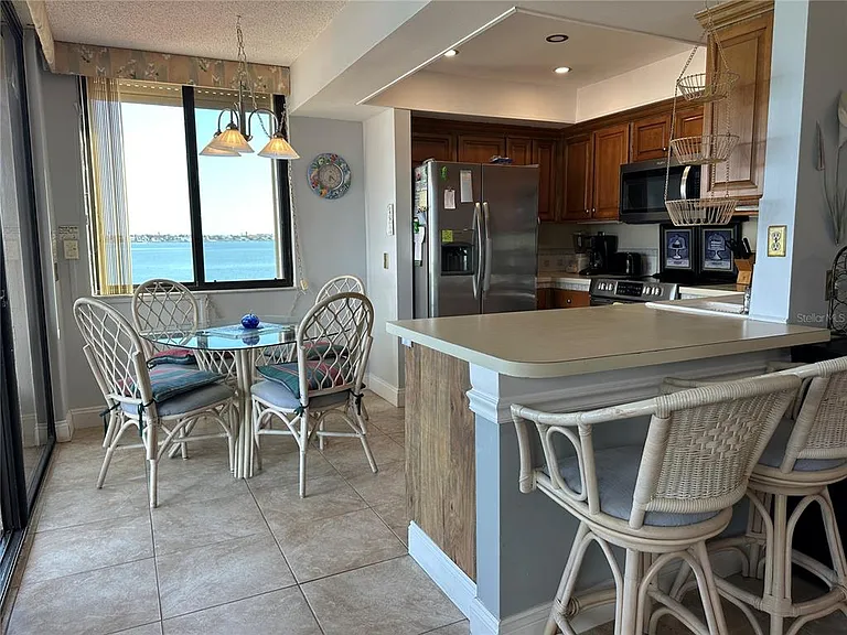 6295 Bahia Del Mar Cir #408 — Photo 7