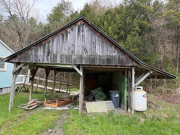 3rd image of 159 Bear Hill Road