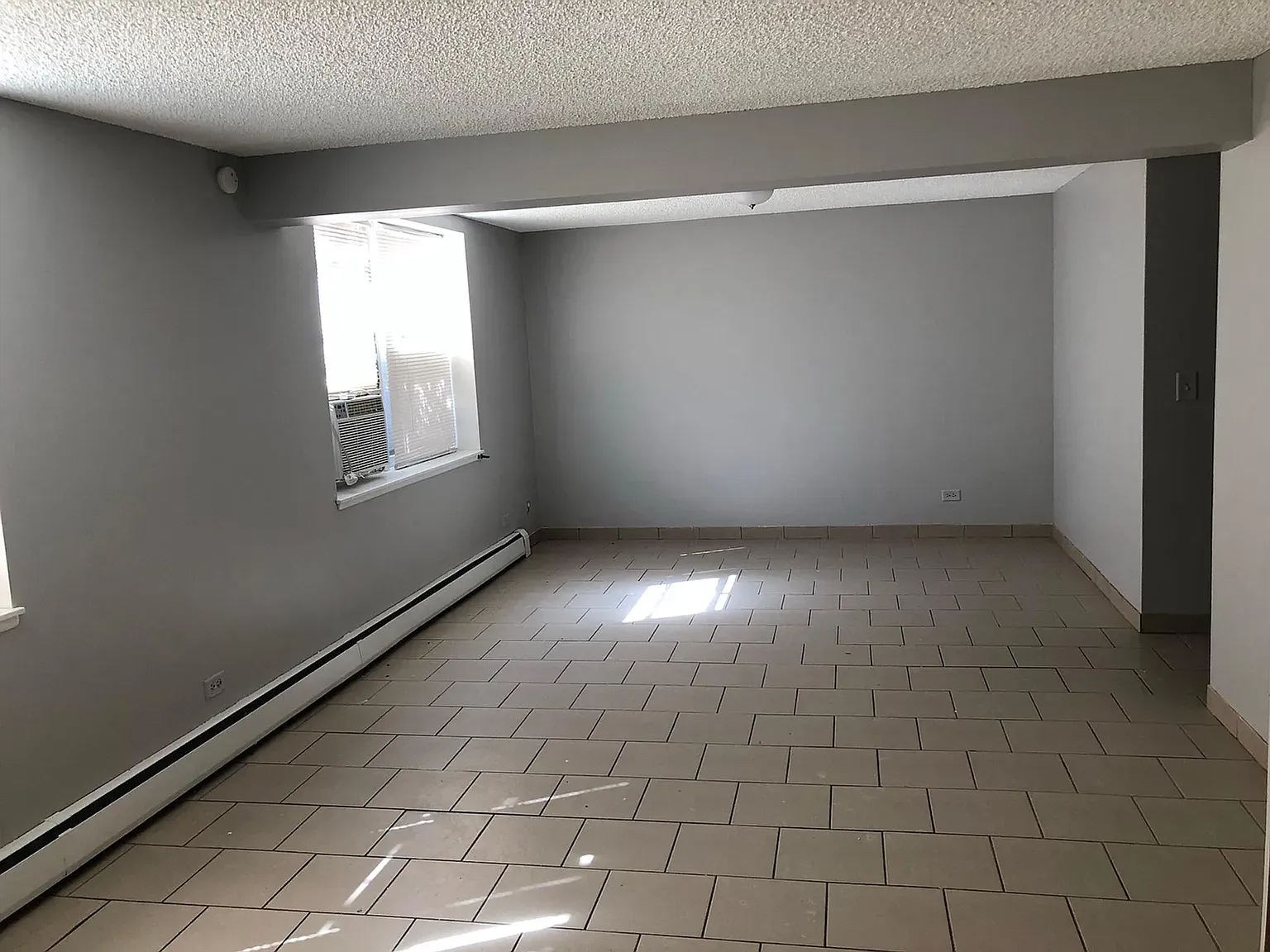 1596 Mark Avenue — Photo 4