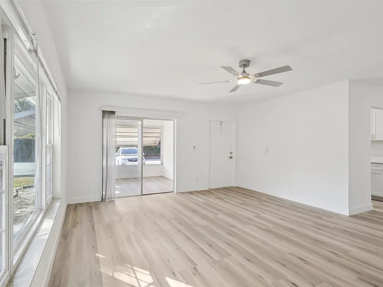 11147 Acme Dr #1 — Photo 5
