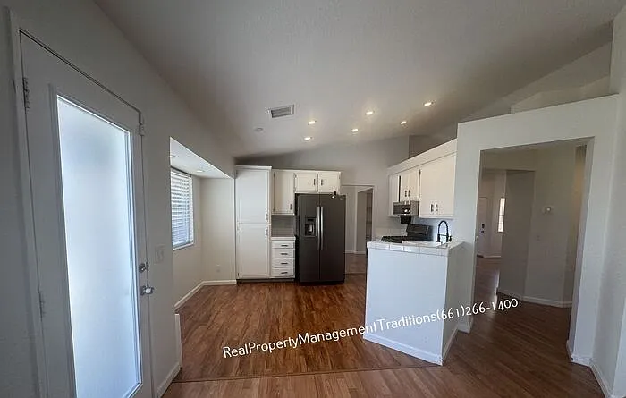 3809 Cocina Ln #L — Photo 6