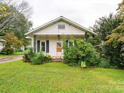 56 Kentucky Ave, Waynesville, NC, 28786