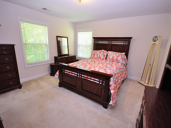 4th image of 5209 Winterale Ct