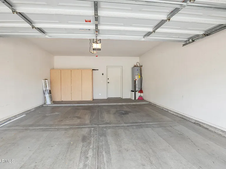 1335 E June St #205 — Photo 17