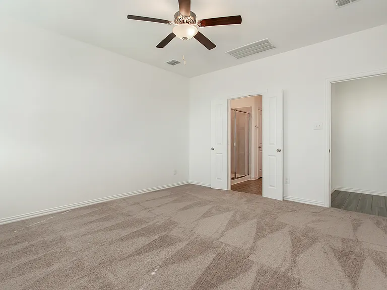 2157 Clarion Ln — Photo 16