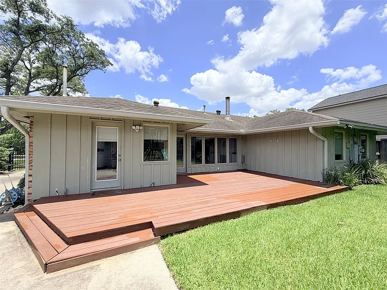 5019 Yarwell Dr — Photo 34