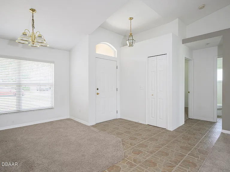 1712 Arash Cir — Photo 7