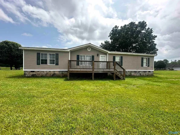 24245 Sylvania Ave N, Sylvania, AL 35988