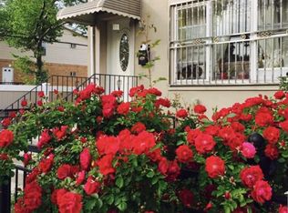 108-01 Union Hall St, Jamaica, NY 11433