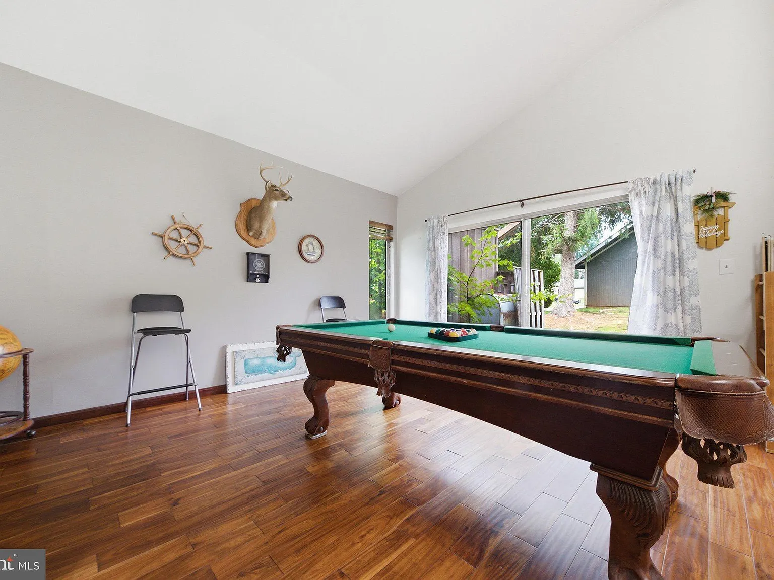4 bed, 2.5 bath, 1846 sqft, $3,000 — Photo 3