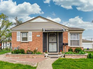 2713 Leona St, Franklin Park, IL