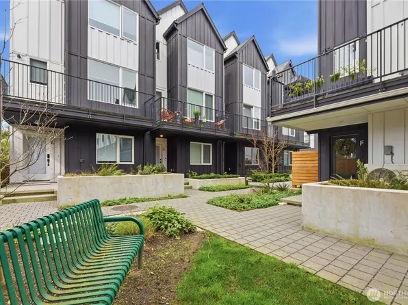 13339 Greenwood Avenue N #C, Seattle, WA 98133