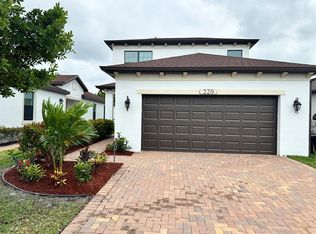 220 SE Via Visconti, Port Saint Lucie, FL 34952