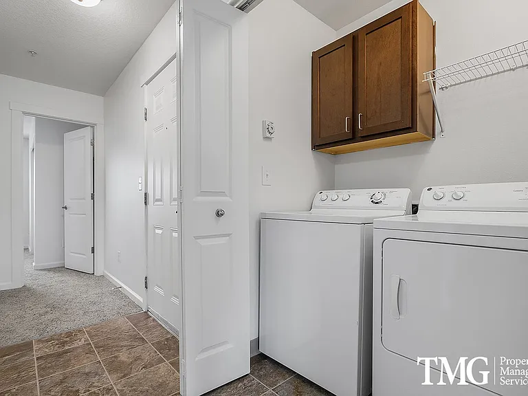 1017 SE 12th Ave — Photo 41