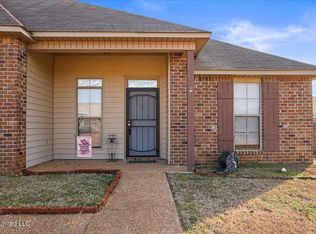 102 Ash Ridge Pl, Pearl, MS 39208