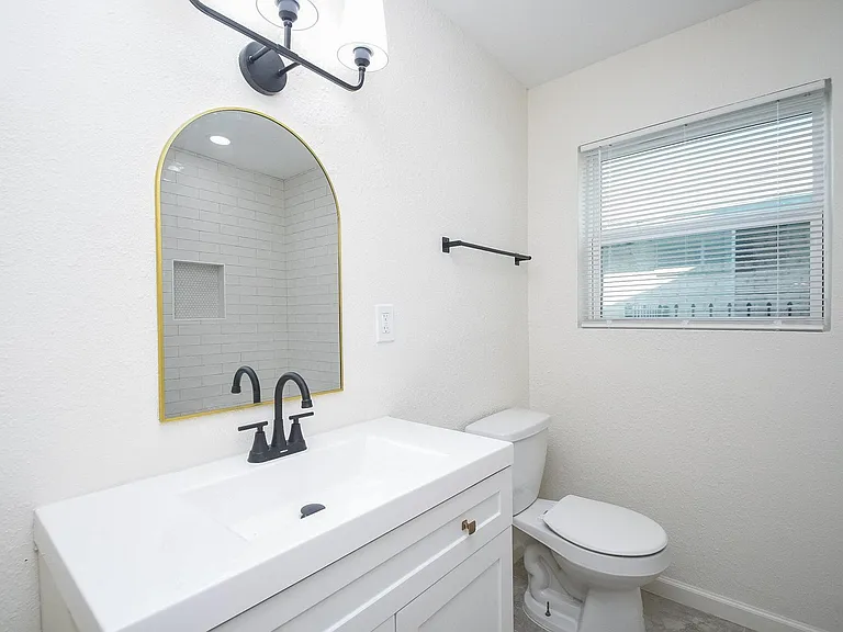 10442 Norton Dr — Photo 17
