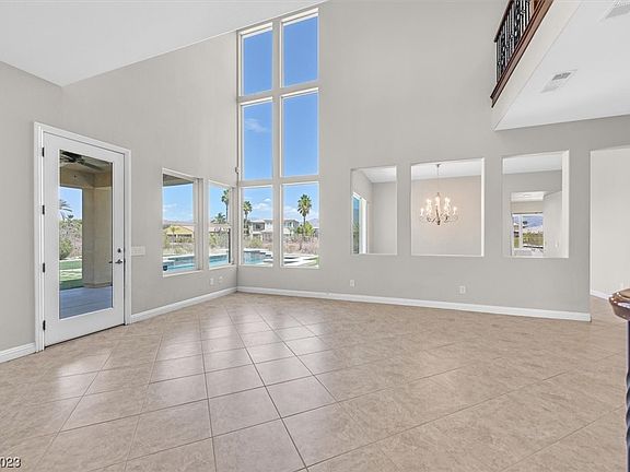 3rd image of 8320 Mount Logan Ct