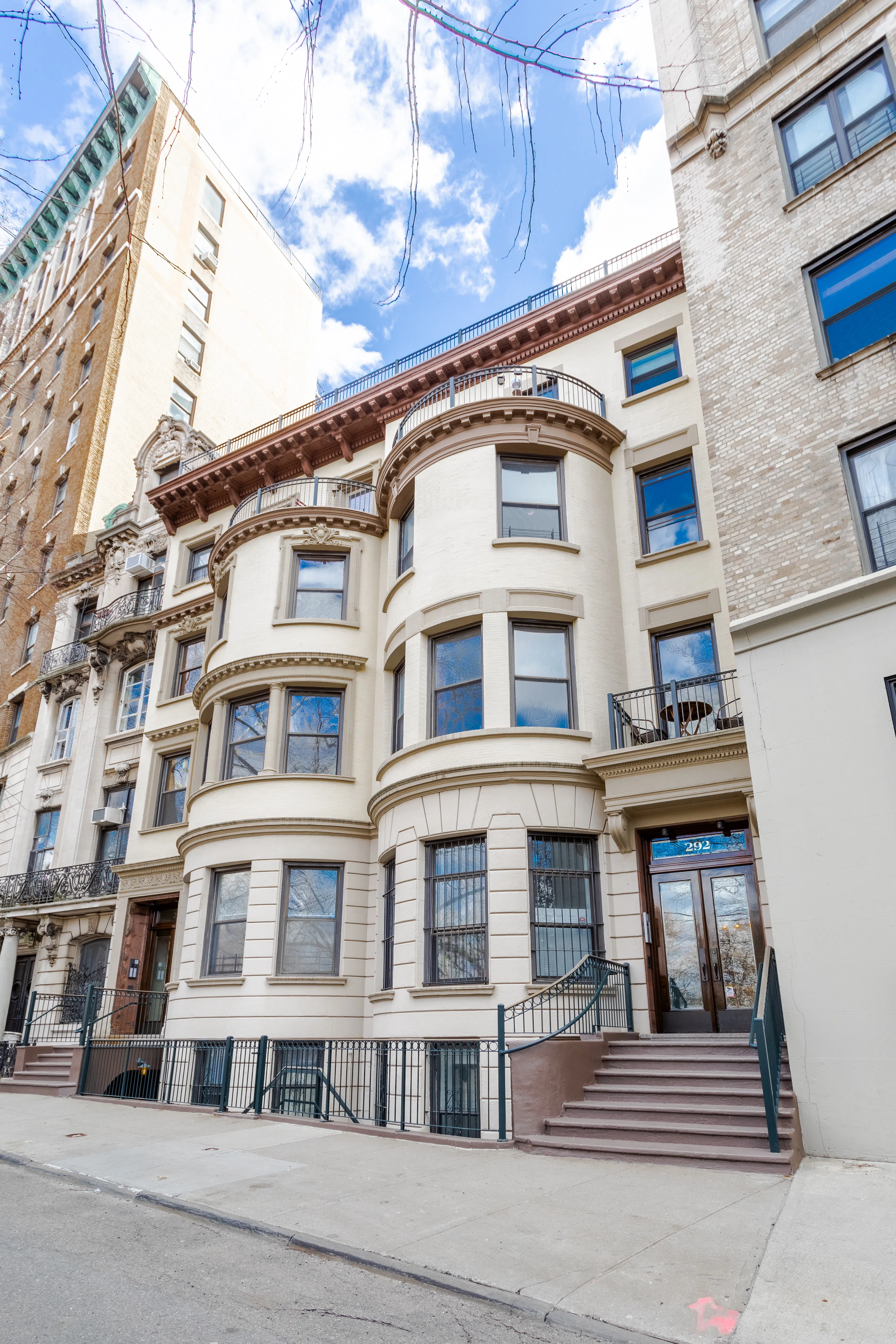 293 Riverside Drive #5C in Upper West Side, Manhattan | StreetEasy