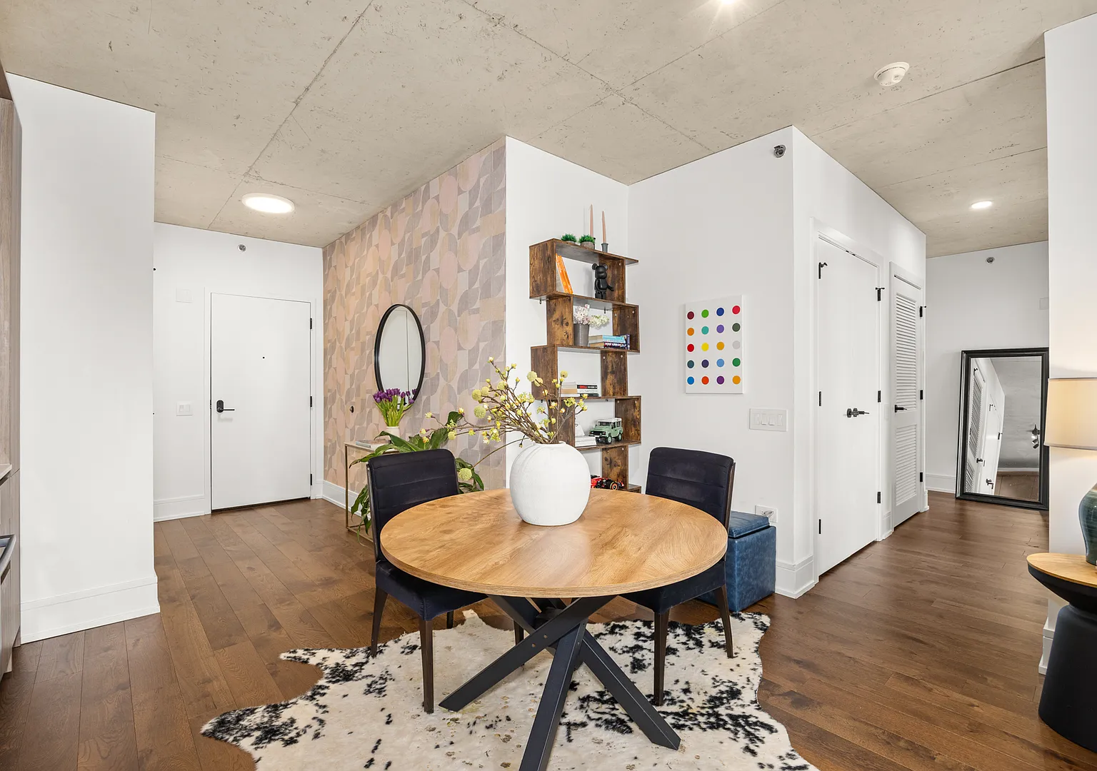 1 bed, $3,500 — Photo 3