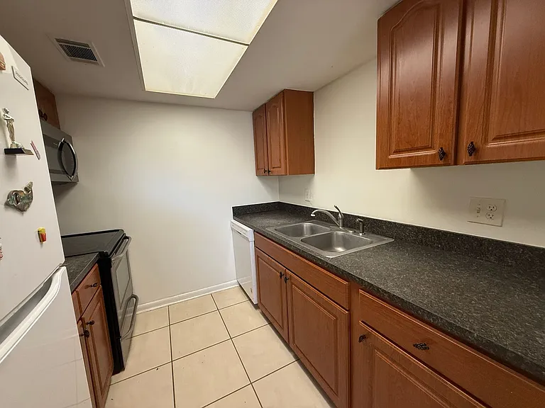 4725 Joseph Ct #234 — Photo 8