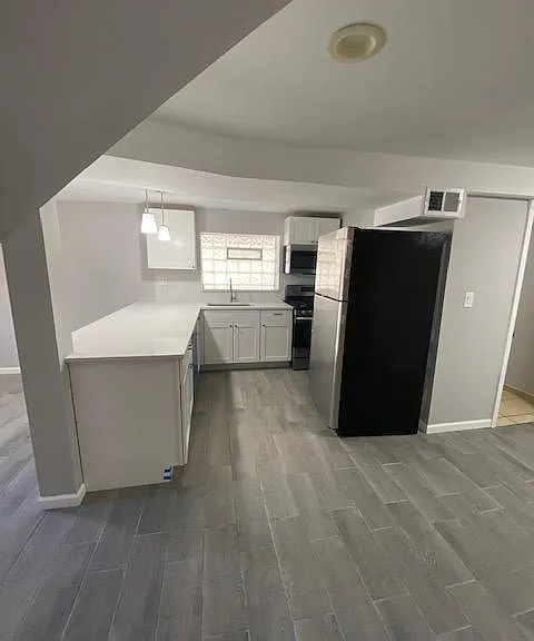 2541 N Ridgeway Ave #G — Photo 1