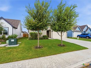 208 Ida Loop, Seguin, TX 78155