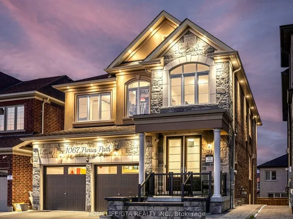1067 Purus Path, Pickering, ON L1X 0H3